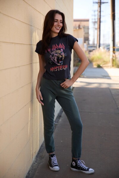 Def Leppard Hysteria Baby Tee Negro