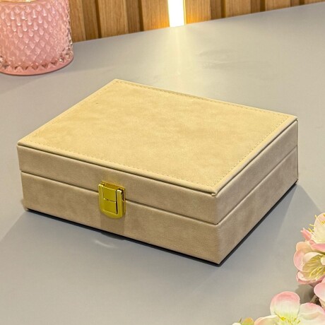 Joyero Organizador Cuero Sintético Alto 6cm x Largo 17cm x Ancho 13cm Joyero Organizador Cuero Sintético Alto 6cm x Largo 17cm x Ancho 13cm