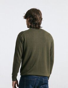 470575 POLERA HARRY Oliva