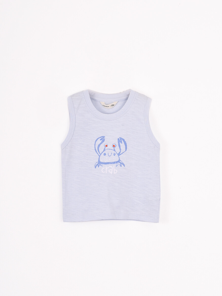 MUSCULOSA ESTAMPADA - CELESTE 