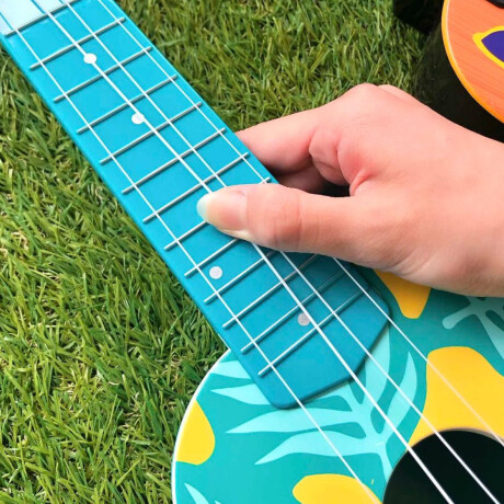 Guitarra Clásica Instrumento Musical Amarillo