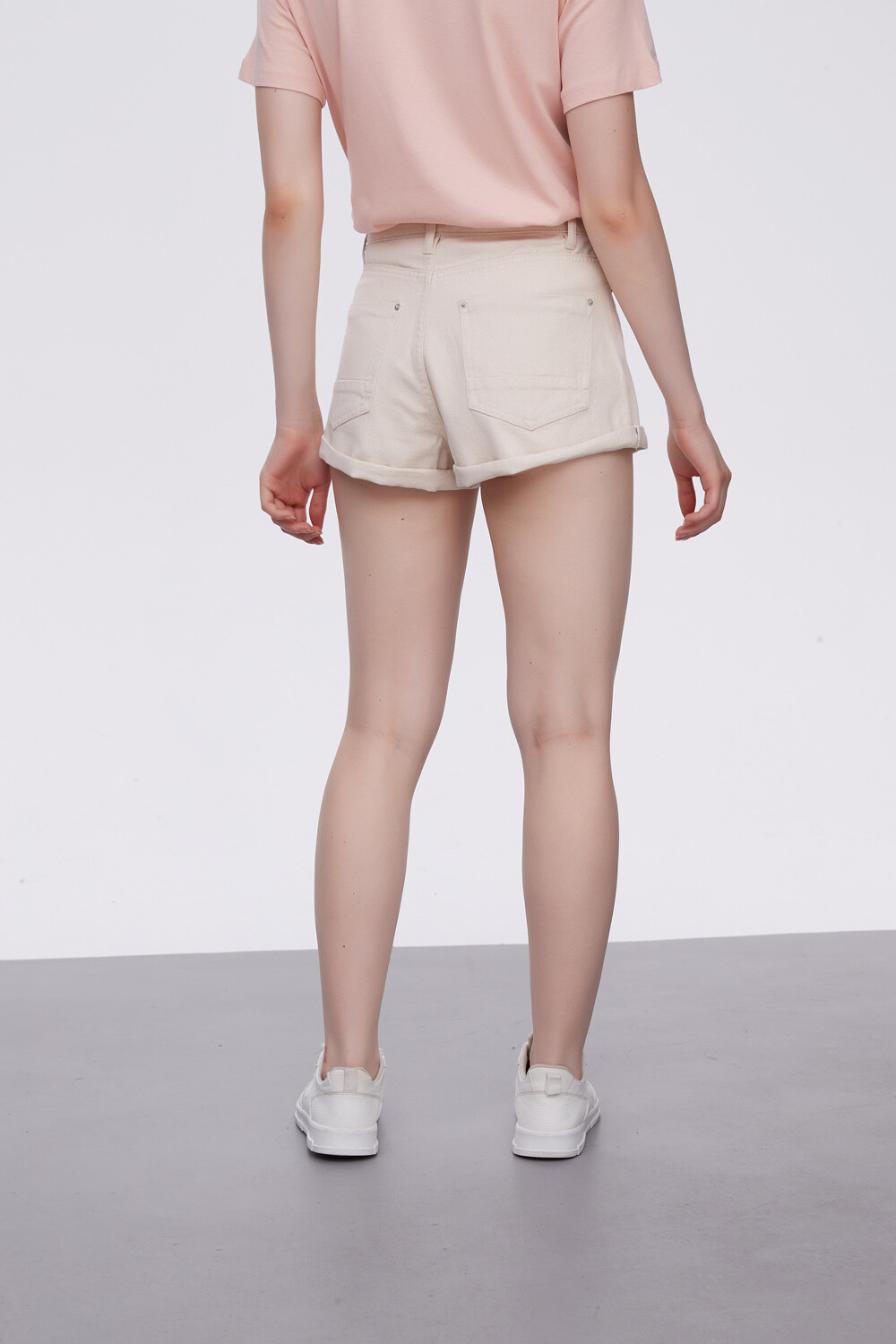 Short Chaerina Crudo / Natural