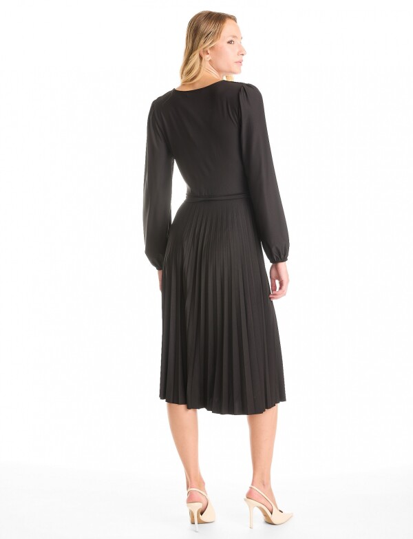 Vestido Falda Plisada NEGRO