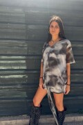 Remera Vavi GRIS