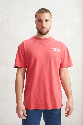 REMERA RAMEN ROJO