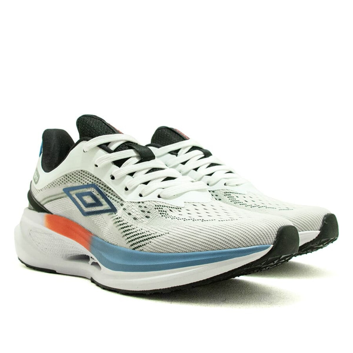 Championes Umbro Infinty de Hombre - 20106234 - Blanco-celeste 