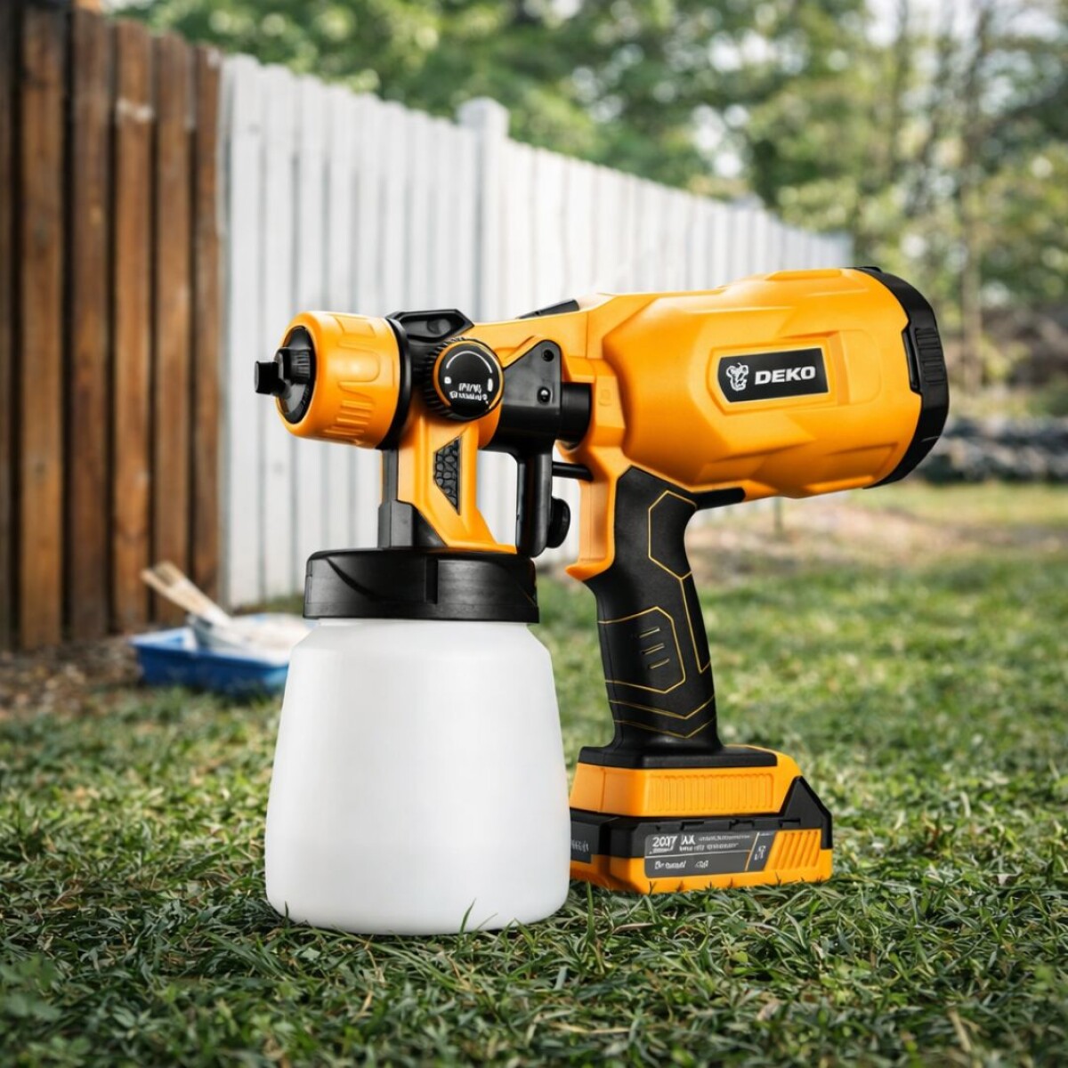 PISTOLA DE PINTAR A BATERIA 20V DEKO + 2 BATERIAS + CARGADOR 