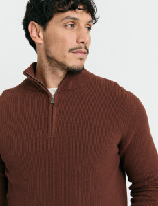 470988 REMERA HARRY Ladrillo