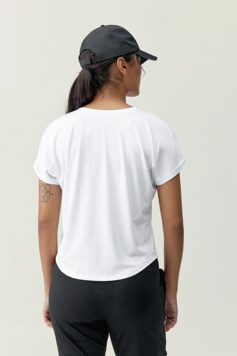REMERA AZAMI Blanco