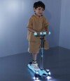 Monopatín Micro Maxi Glow LED Ajustable con 3 Ruedas Azul