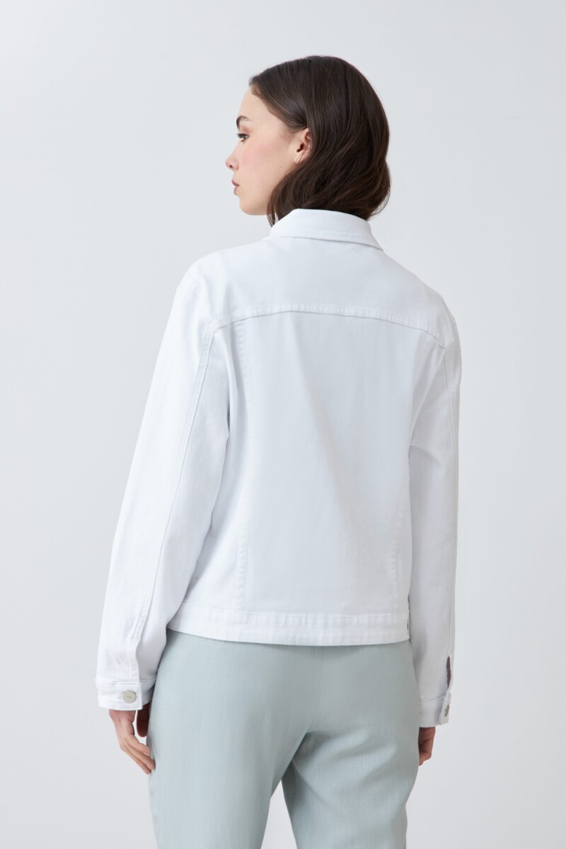 Campera clásica de jean blanco