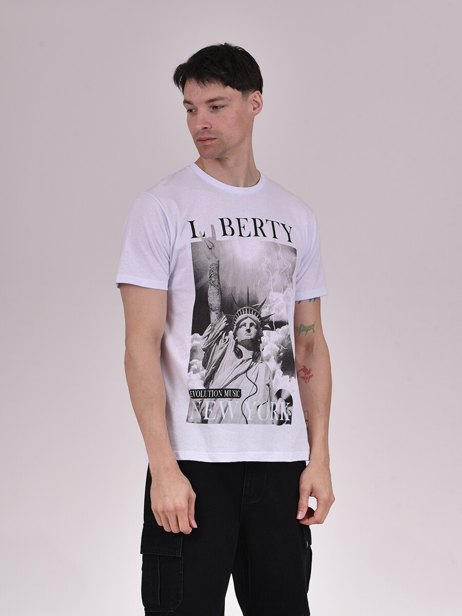REMERA LIBERTY - BLANCO 