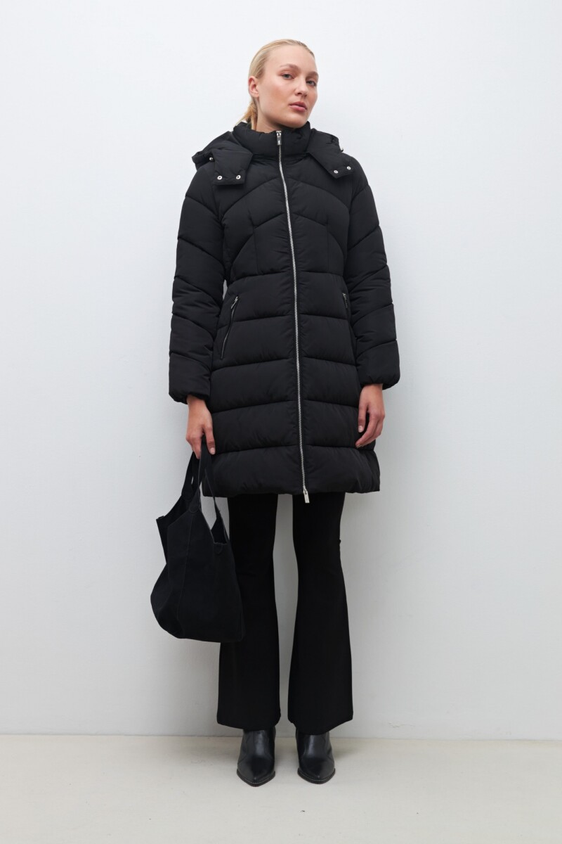 Campera capitoneada con capucha desmontable negro