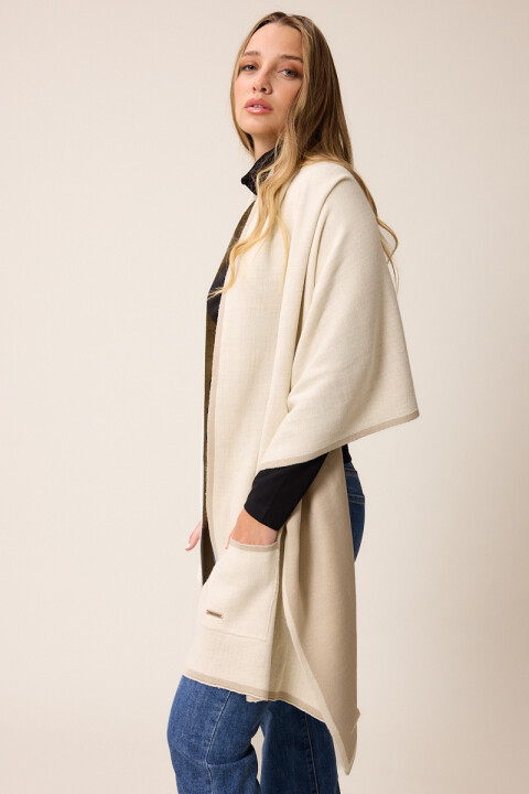 PONCHO AINAM POLANCO Perla