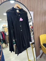 Camisa Demi Negra manga larga