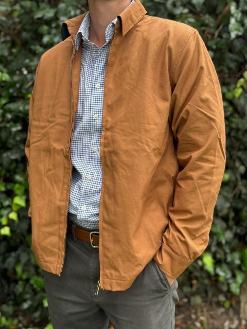 Campera de gabardina Beige