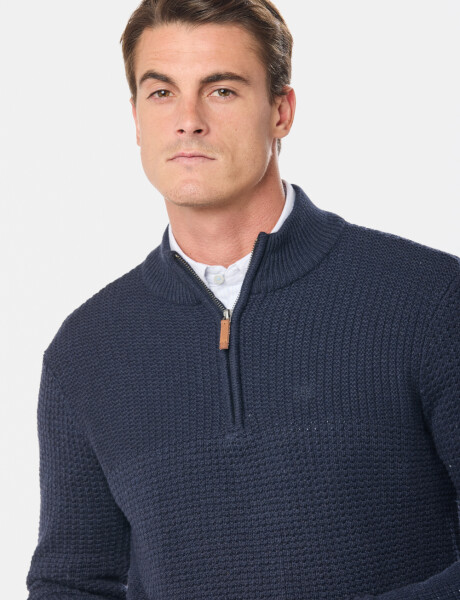 BUZO TEJIDO MEDIO CIERRE CON ESTRUCTURA Azul