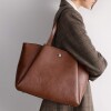 Shopper Raix en efecto cuero liso Tabaco