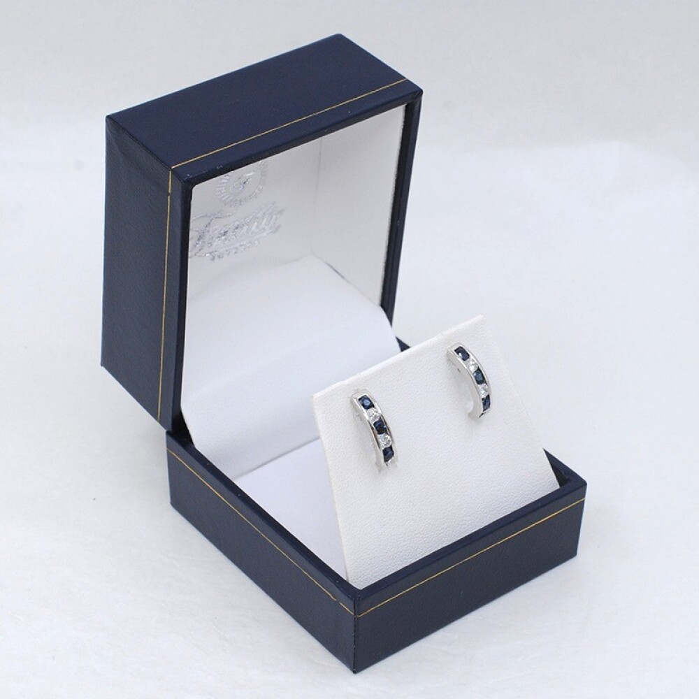 Caravanas En Oro 18K Blanco, Brillantes Y Zafiros Caravanas En Oro 18K Blanco, Brillantes Y Zafiros