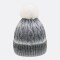 Gorro De Lana PomPom Gris