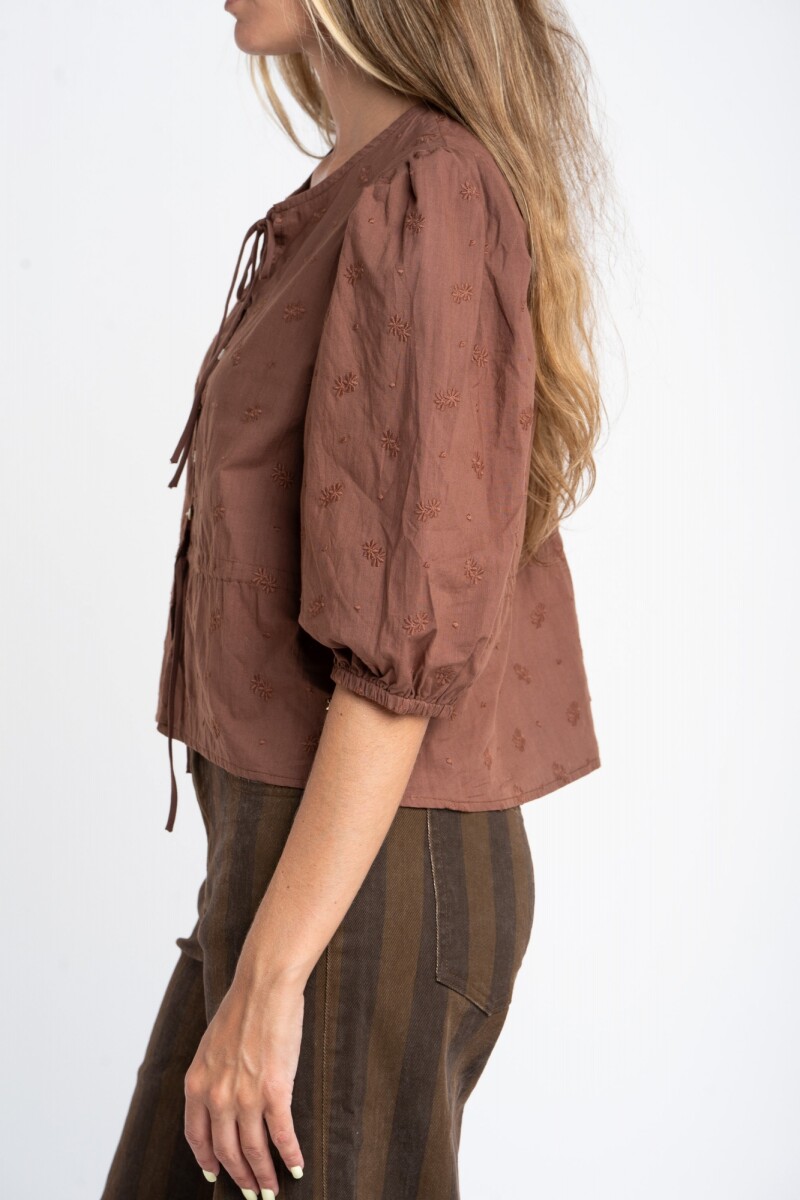 Blusa Broderie Mocha