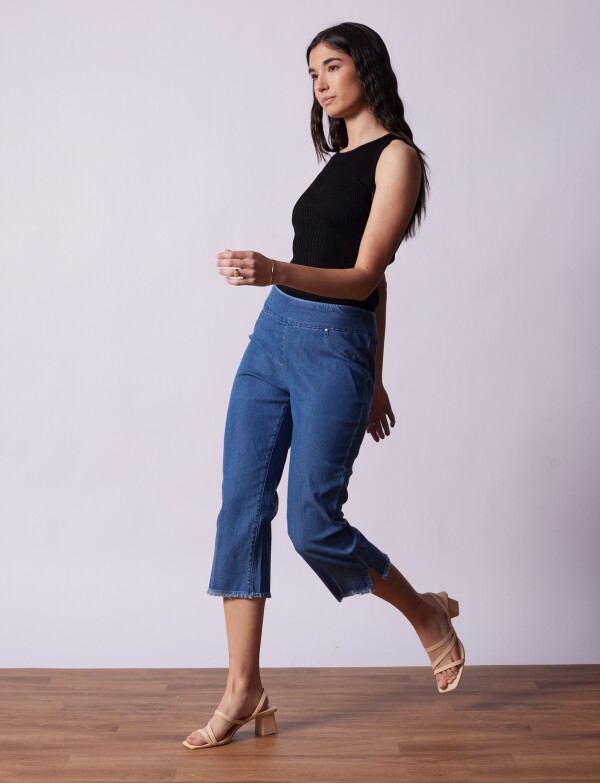 Capri Denim Flecos JEAN