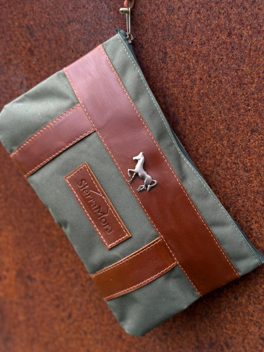 Sobre Cartuchera Mustang - Verde Seco 