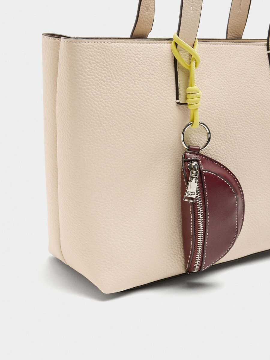 Bolso Shopper Con Textura crudo