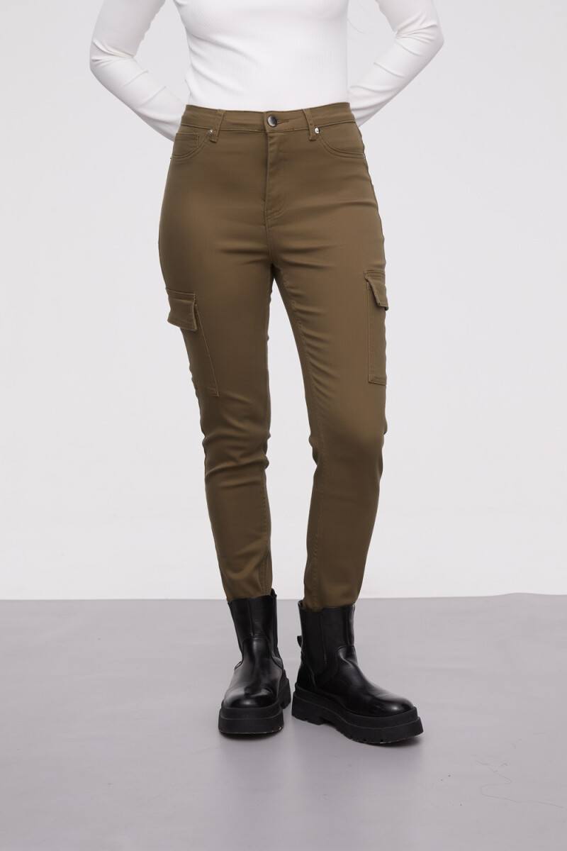 Pantalon Disdi - Verde Oliva 