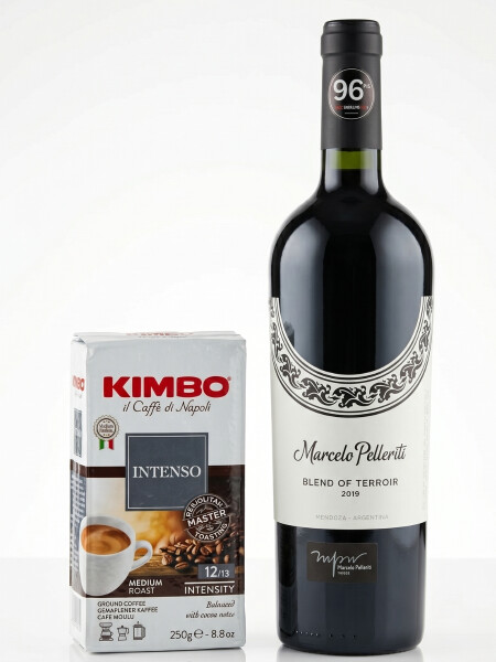 Marcelo Pelleriti Blend of Terroir + Cafe KIMBO intenso Marcelo Pelleriti Blend of Terroir + Cafe KIMBO intenso