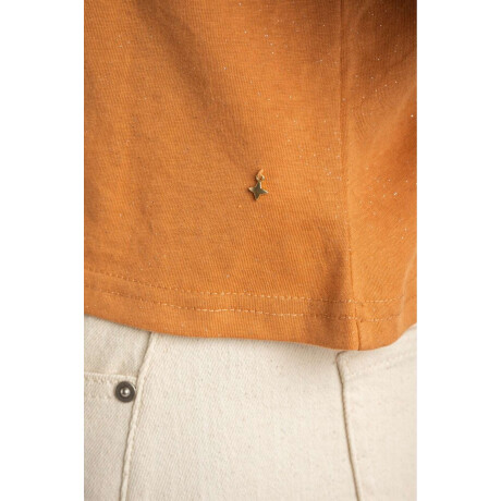 Remera Camel
