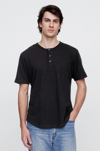 Remera Con 3 Botones Hombre Black 200