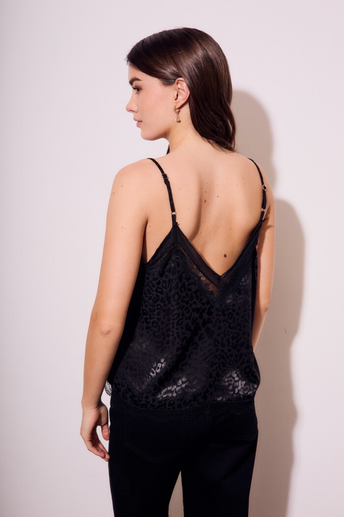 Top Encaje Bordados Negro