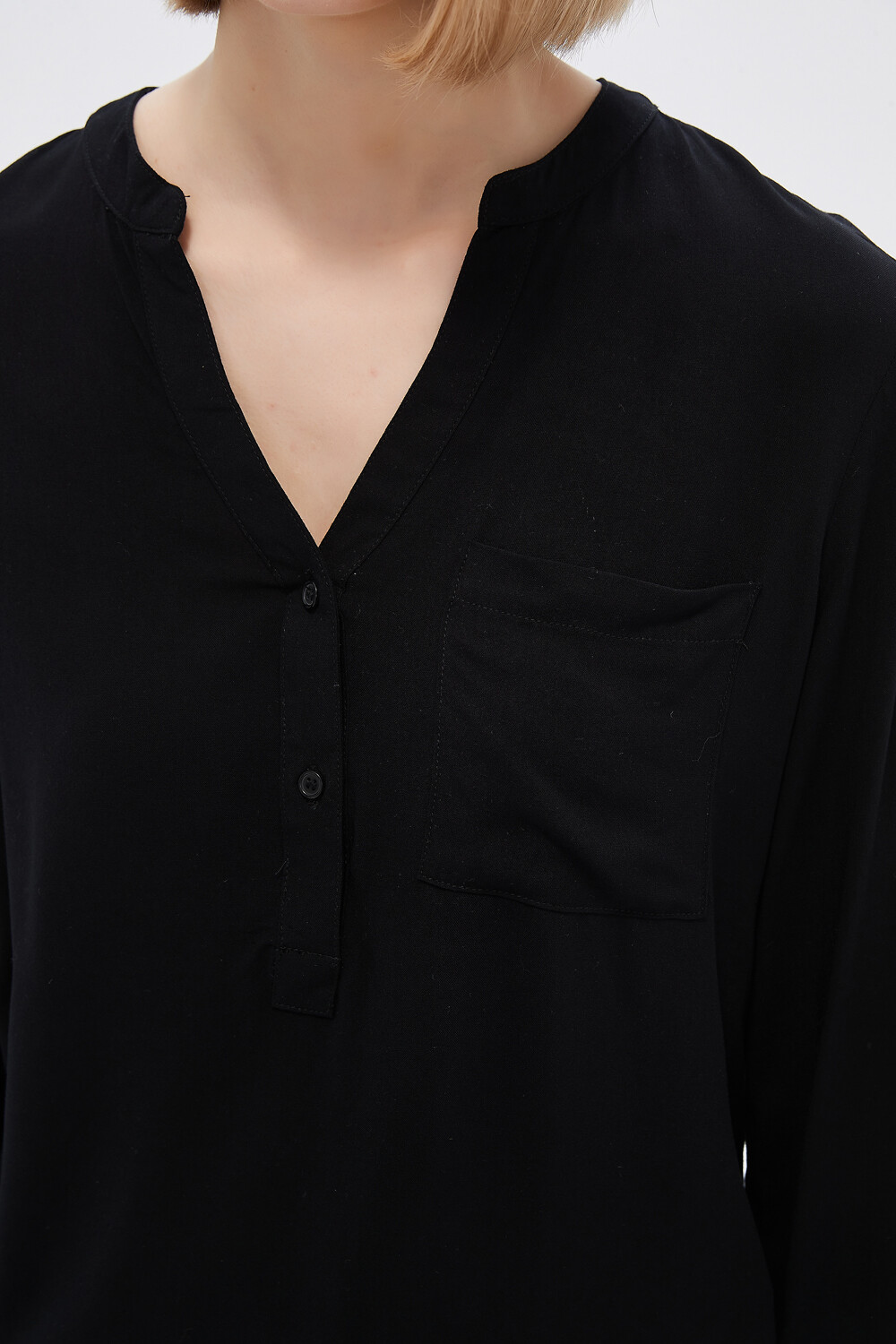Blusa Au Negro