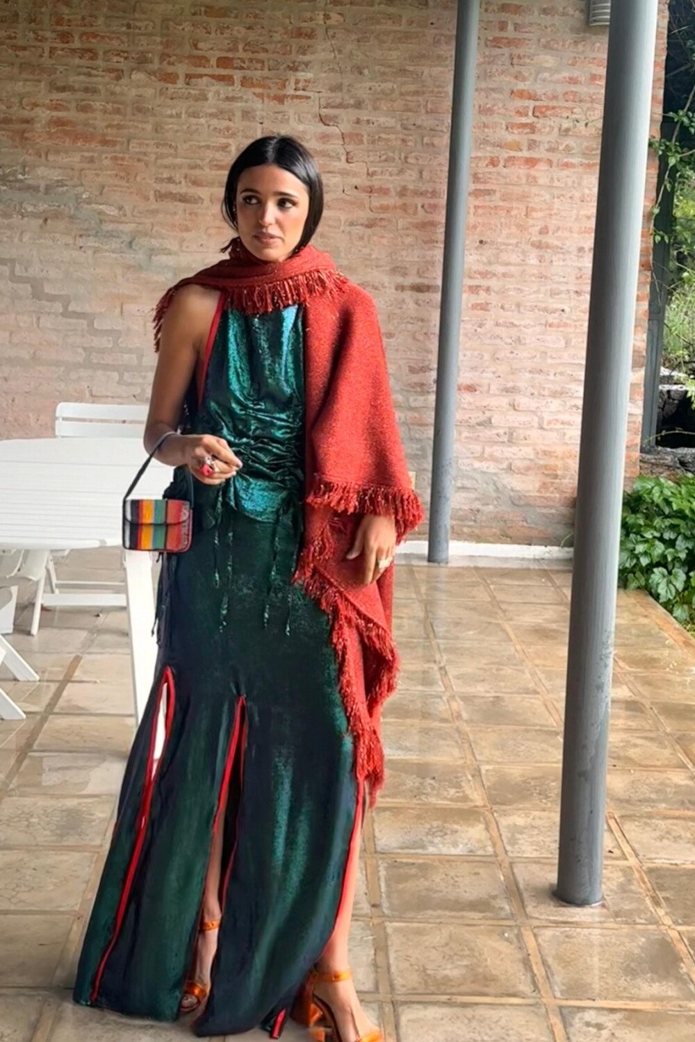 Guest Skirt Petróleo / Rojo