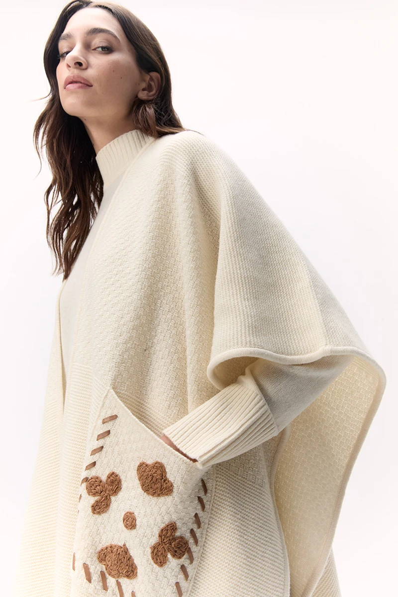 Ruana West - Beige 