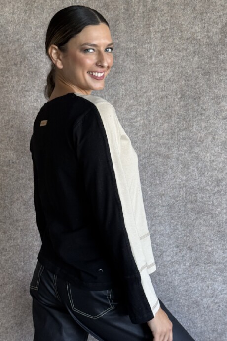 Remera Julia Combinada beige con negro