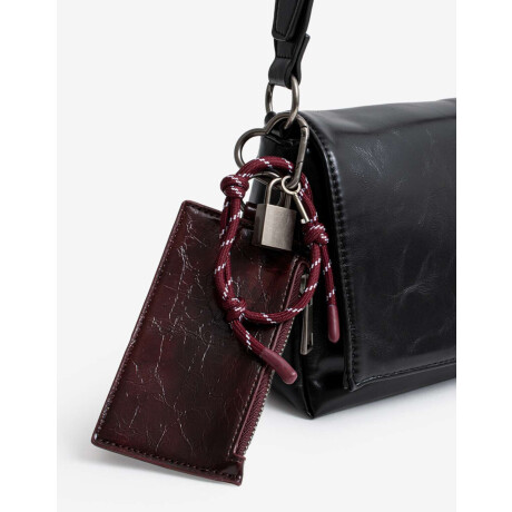 Cartera Formato Bandolera Con Tachas Negro