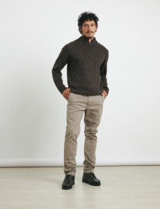 080423 PANTALON HARRY Tostado