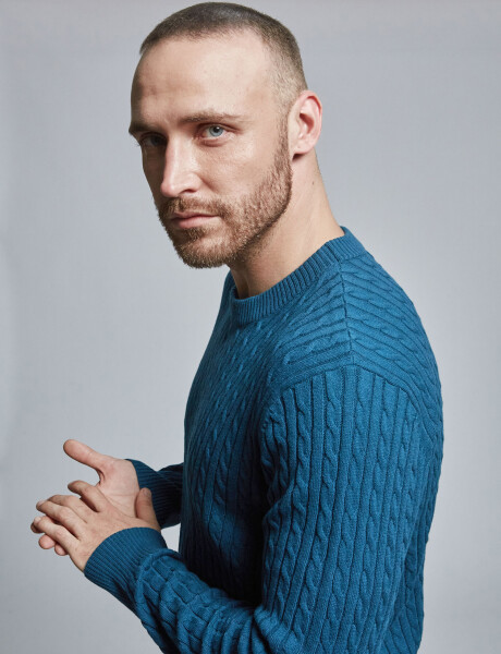 Sweater ochos petroleo