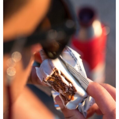 Alfajor Protéico Reducido en calorías Chocolate Blanco caja x 8 unidades Alfapro Alfajor Protéico Reducido en calorías Chocolate Blanco caja x 8 unidades Alfapro