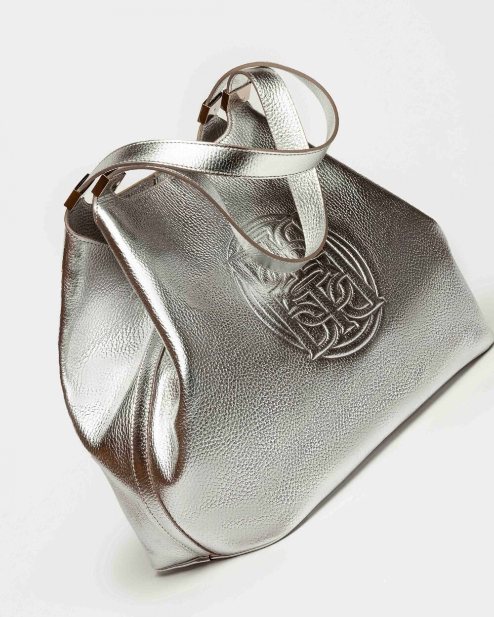 Bolso Eterial en cuero graneado metalizado Plata