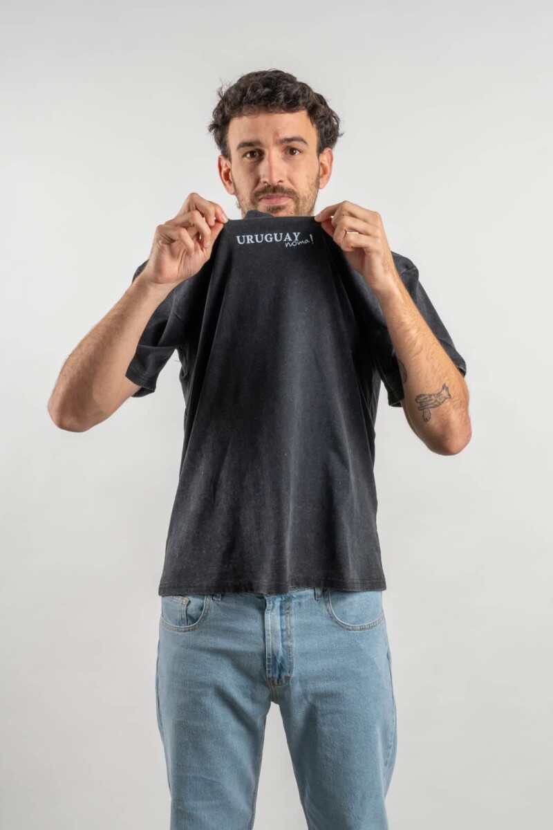Camiseta La Celeste Negra