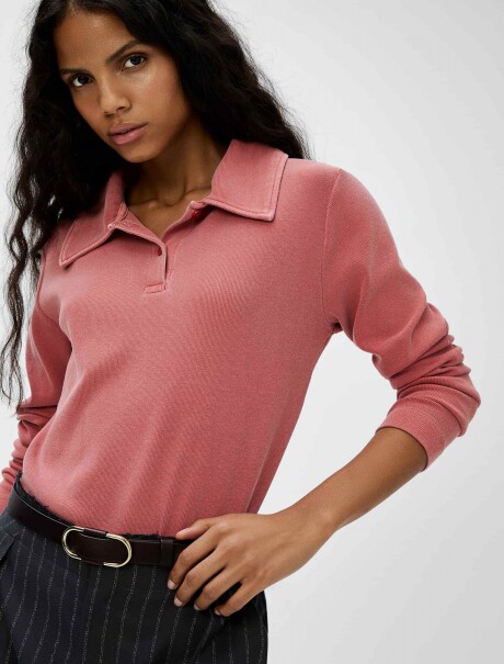 CAMISETA TIPO POLO MANGA LARGA ROSADO