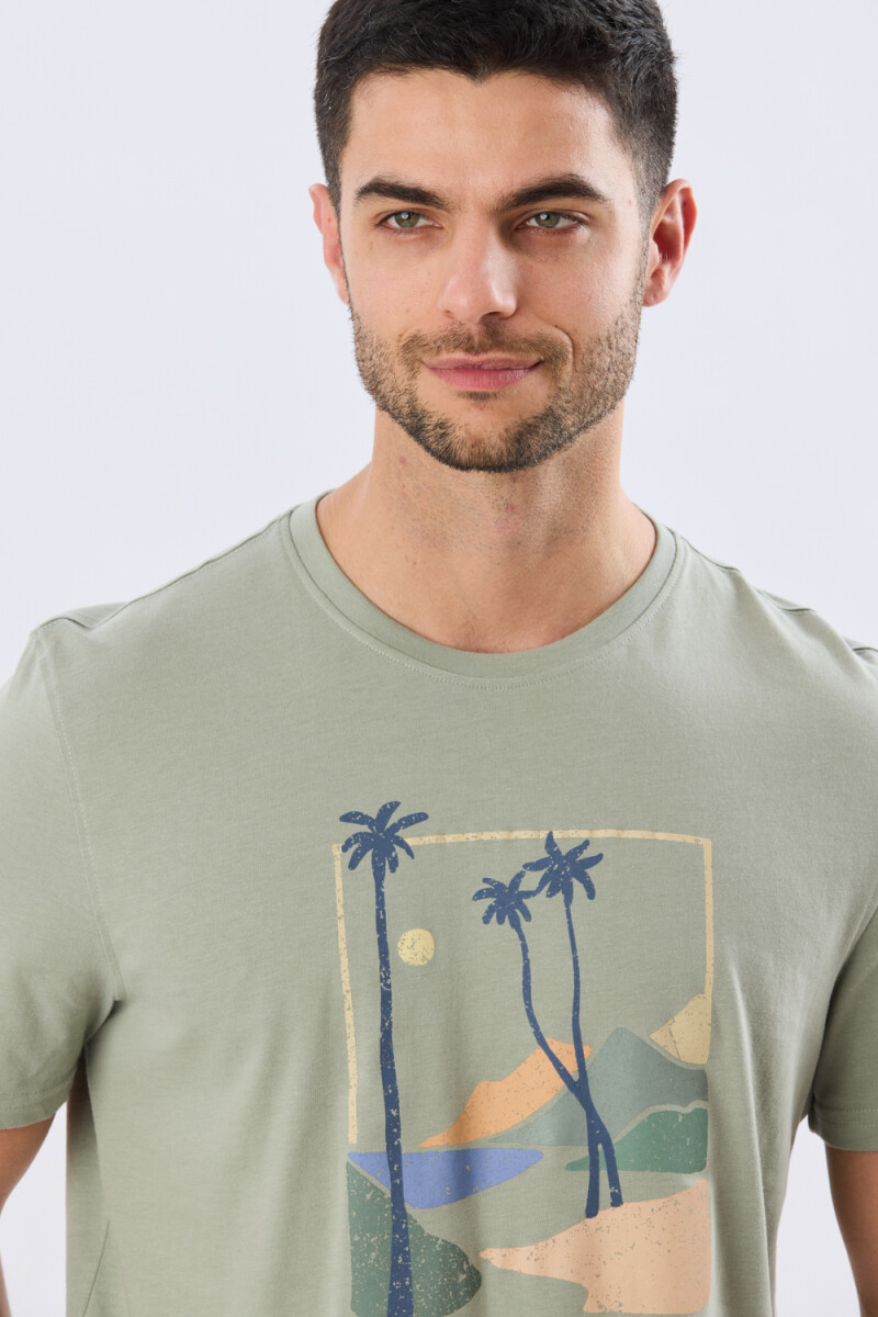REMERA ESTAMPADA DE ALGODÓN - Pistacho 