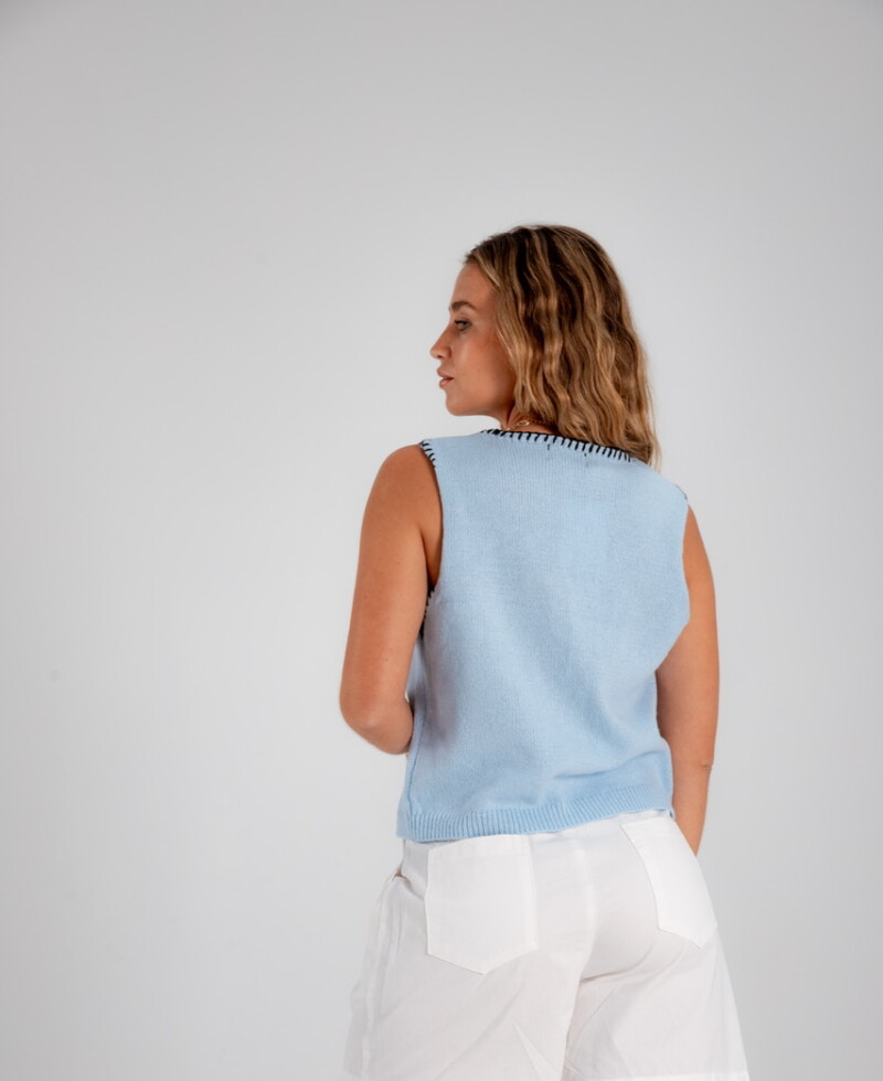 Chaleco Sofía celeste