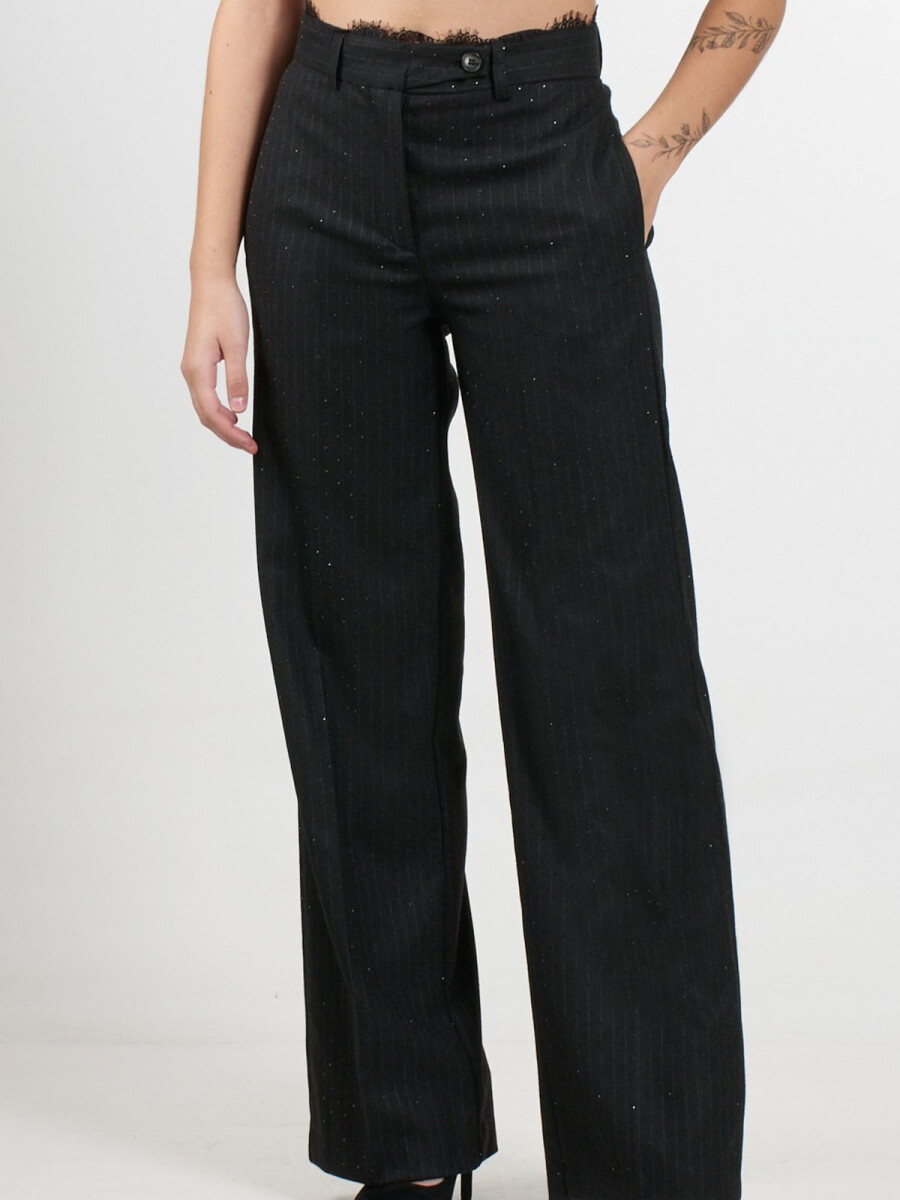 PANTALÓN 