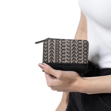 Marc Jacobs - Billetera compacta con monograma 0