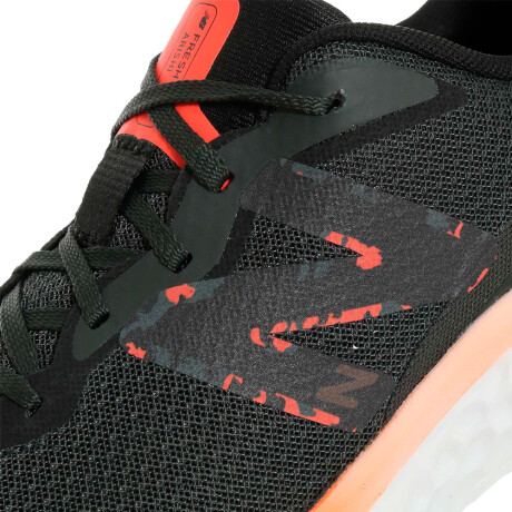 Championes New Balance Arishi V4 Black/Orange/White