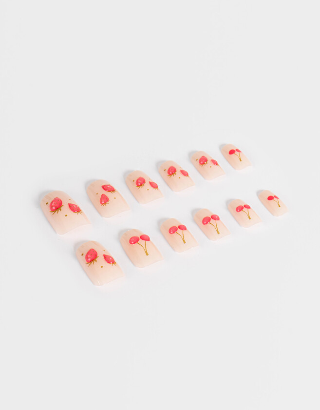 Nail Art It's giving... fresh start Uñas Postizas Con Diseño De Cerezas Y Frutillas Efecto 3d Almendradas - Combinacion Bicolor